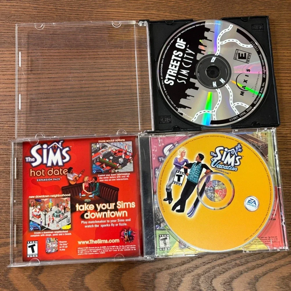 Electronic‎ Arts The Sims PC Games Bundle Good Retro Expansion Pack